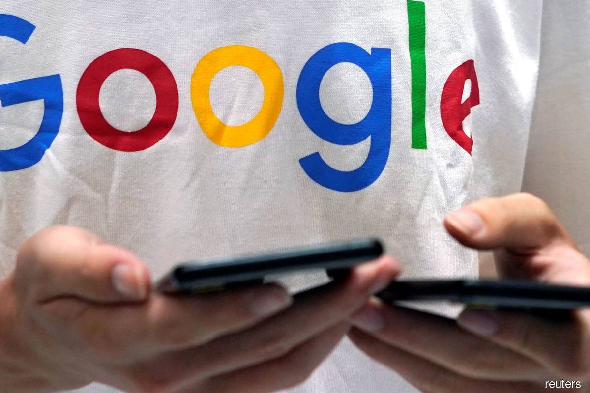 Google back up after brief outage — Downdetector
